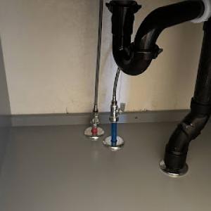 Sutton's Construction & Plumbing