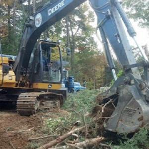 Rotten Rock Hardscaping & Excavation