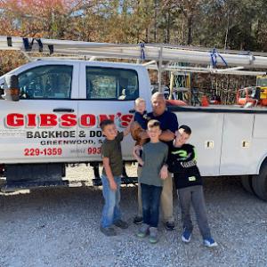 Gibson's Backhoe & Dozer