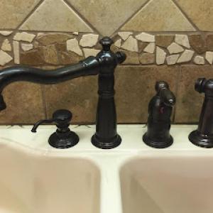 Chris' Plumbing