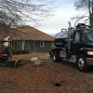 Derrick's Septic